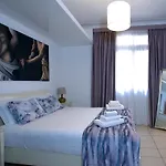 St. Peter\' Six Rooms & Suites