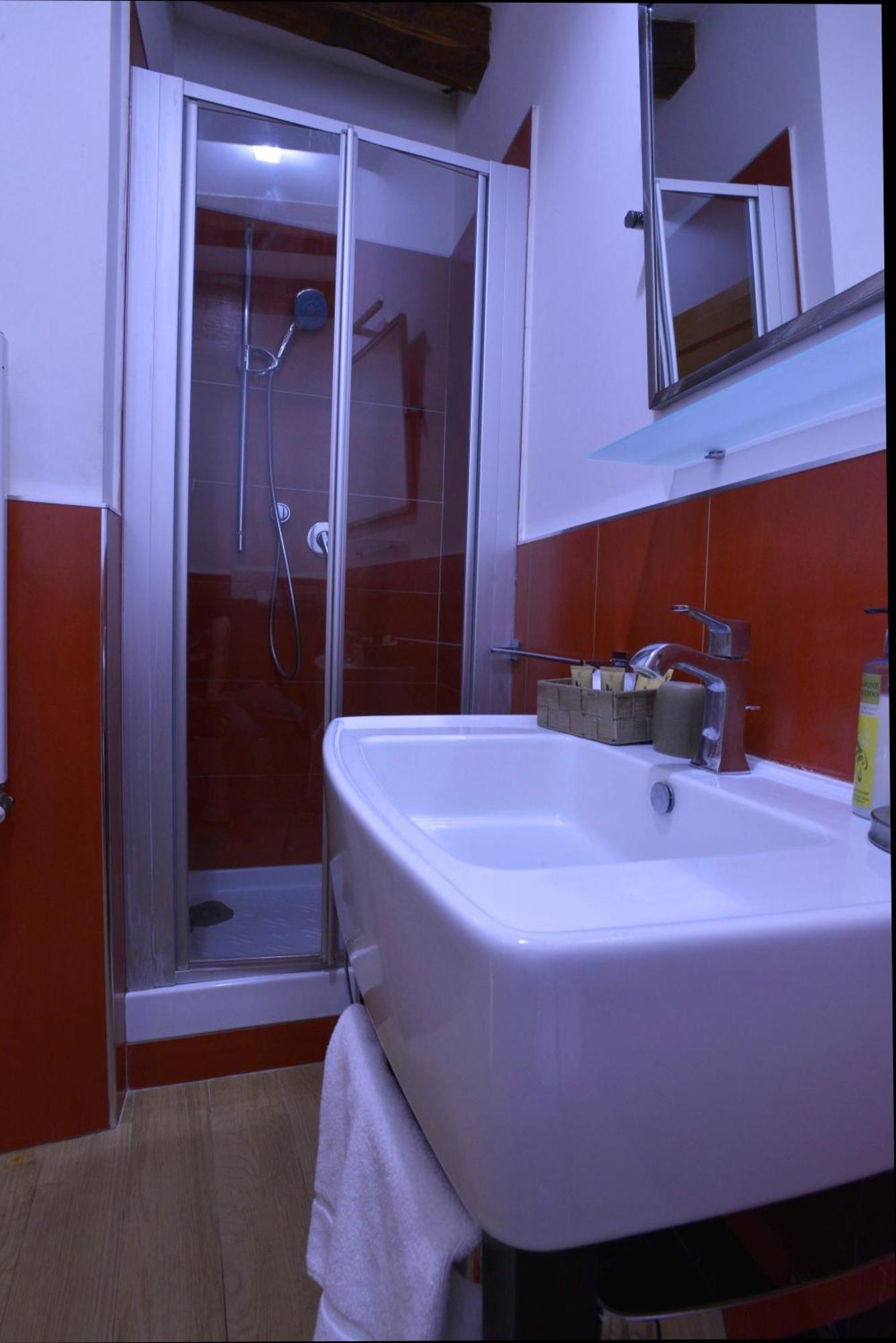 St. Peter' Six & Bed & Breakfast Rome